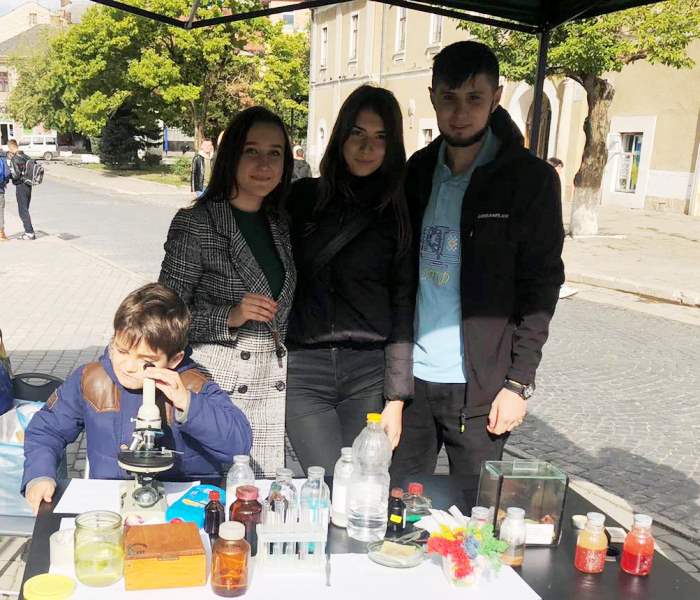 «Наукові пікніки» в сонячному місті Бережани.